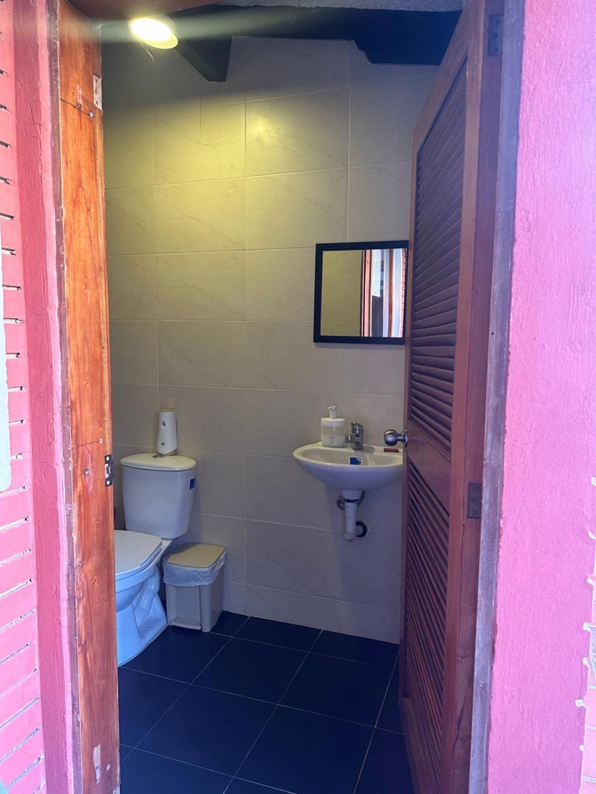 Acogedor Hostal Usaquen La Parada Del Tren 보고타 외부 사진